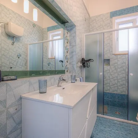 Two-room Beachfront In Santa Caterina *